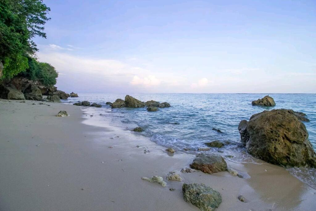 Nusa Dua Ocean View With Private Beach Bagian luar foto