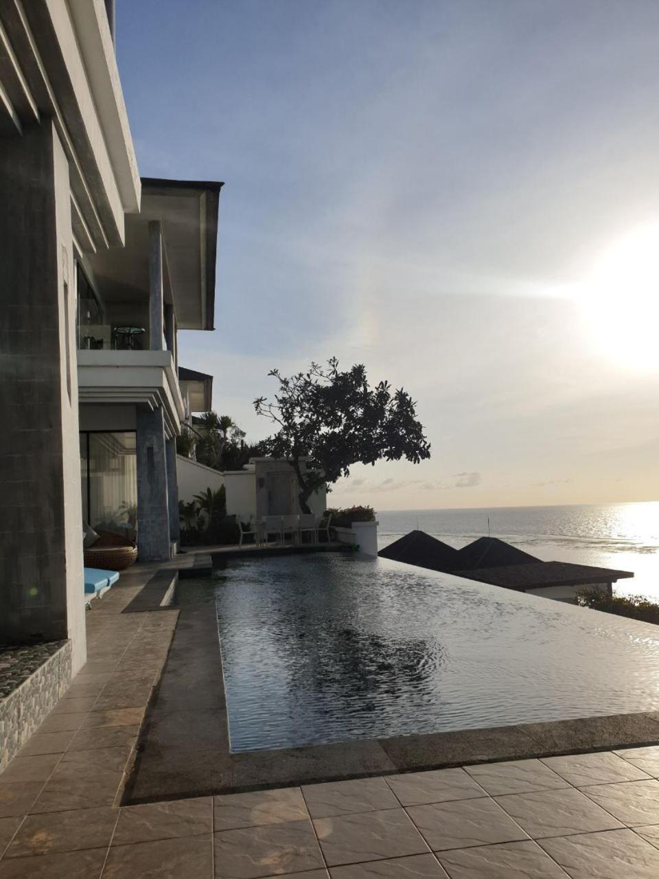Nusa Dua Ocean View With Private Beach Bagian luar foto